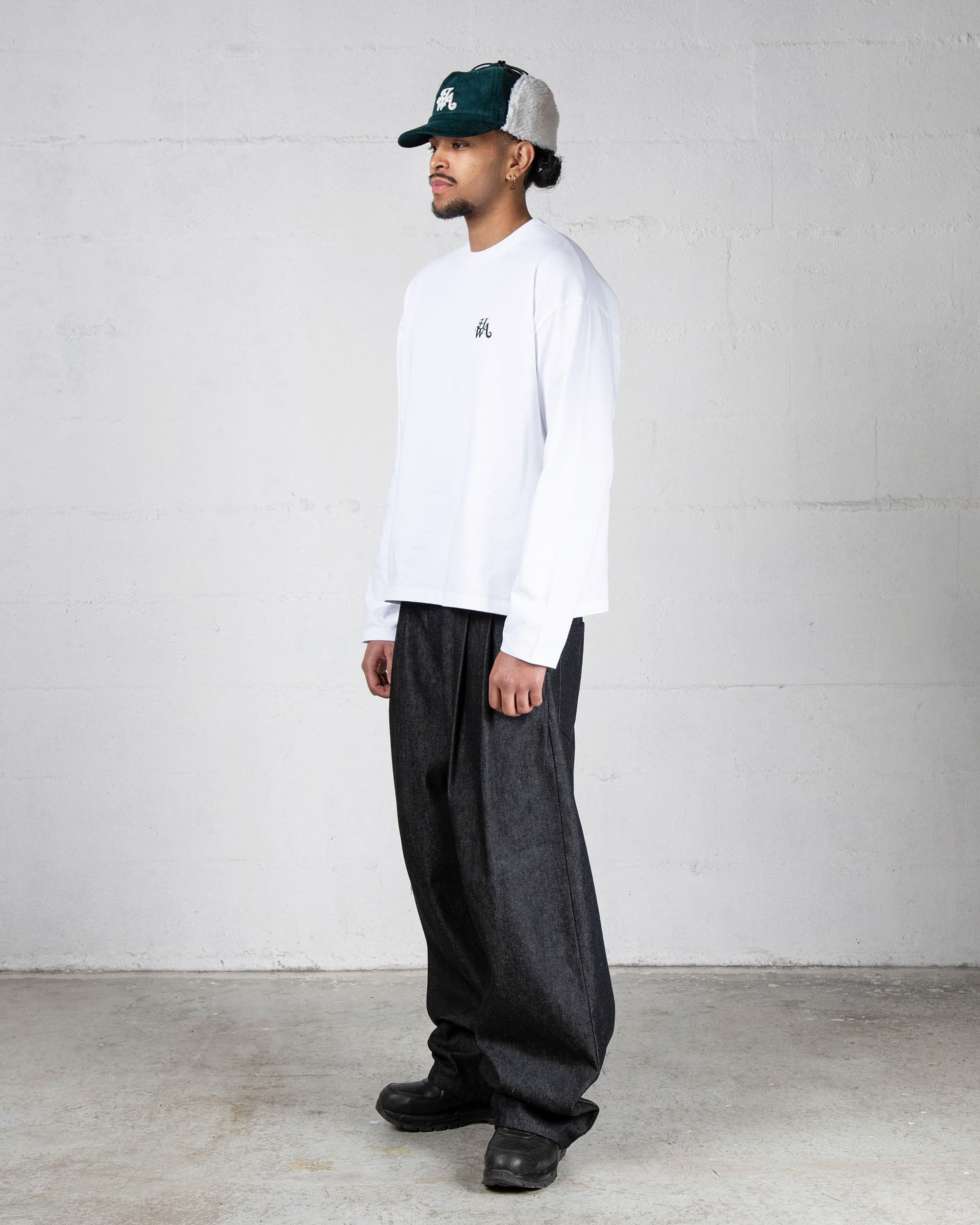 Monogram long-sleeved T-shirt - White