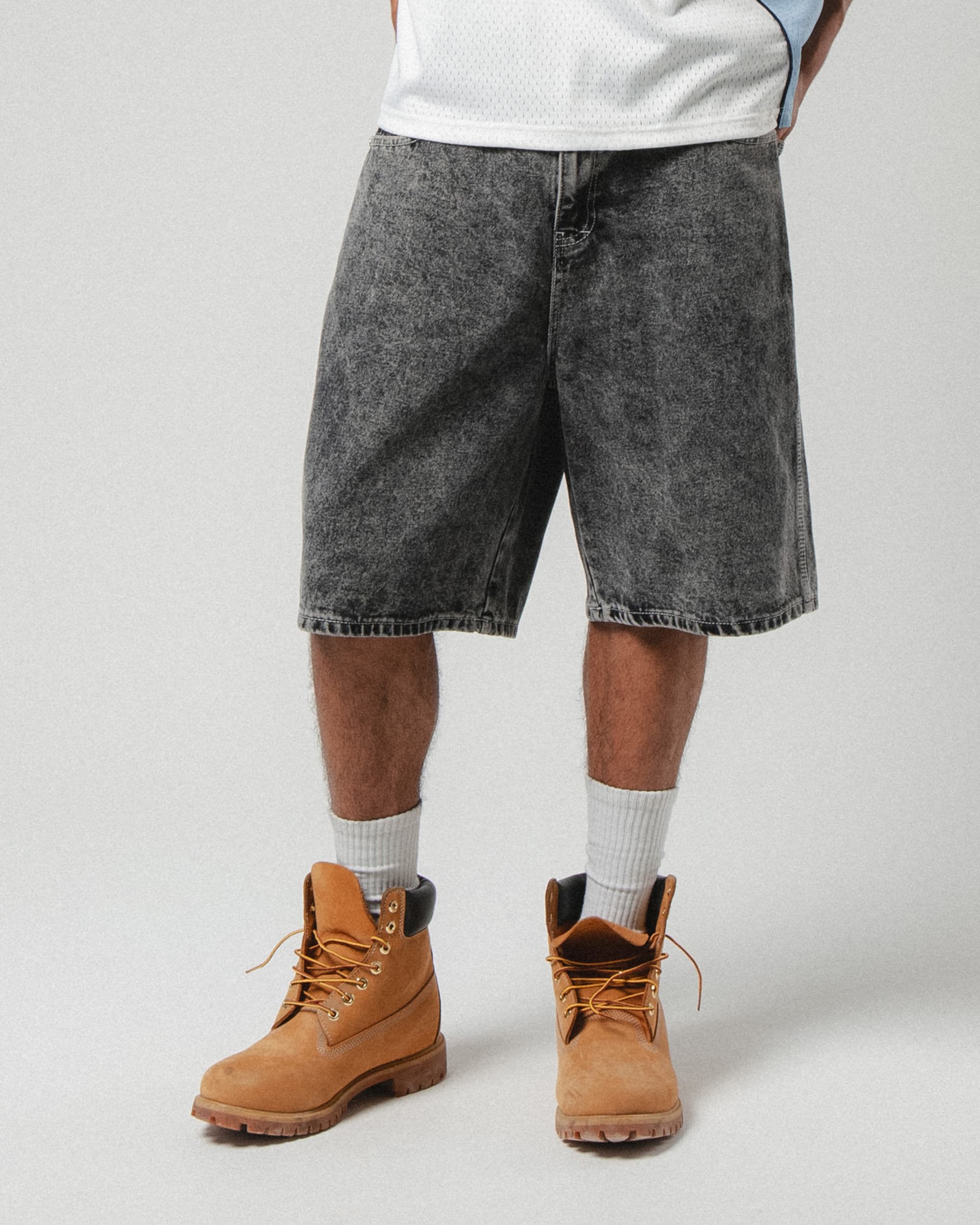 Iconic Baggy Jorts - Washed Black