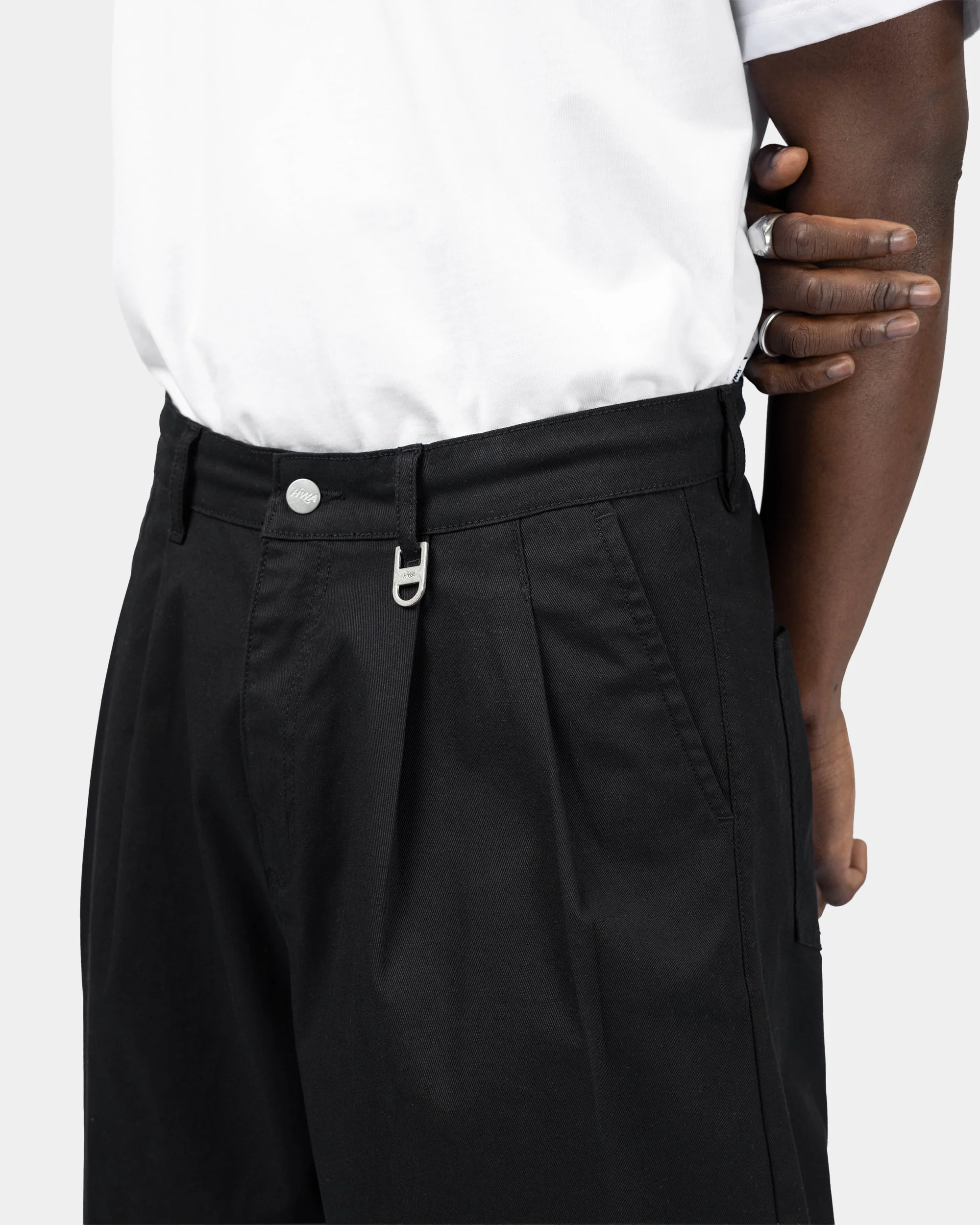 Pleated Onigiri Trousers - Black