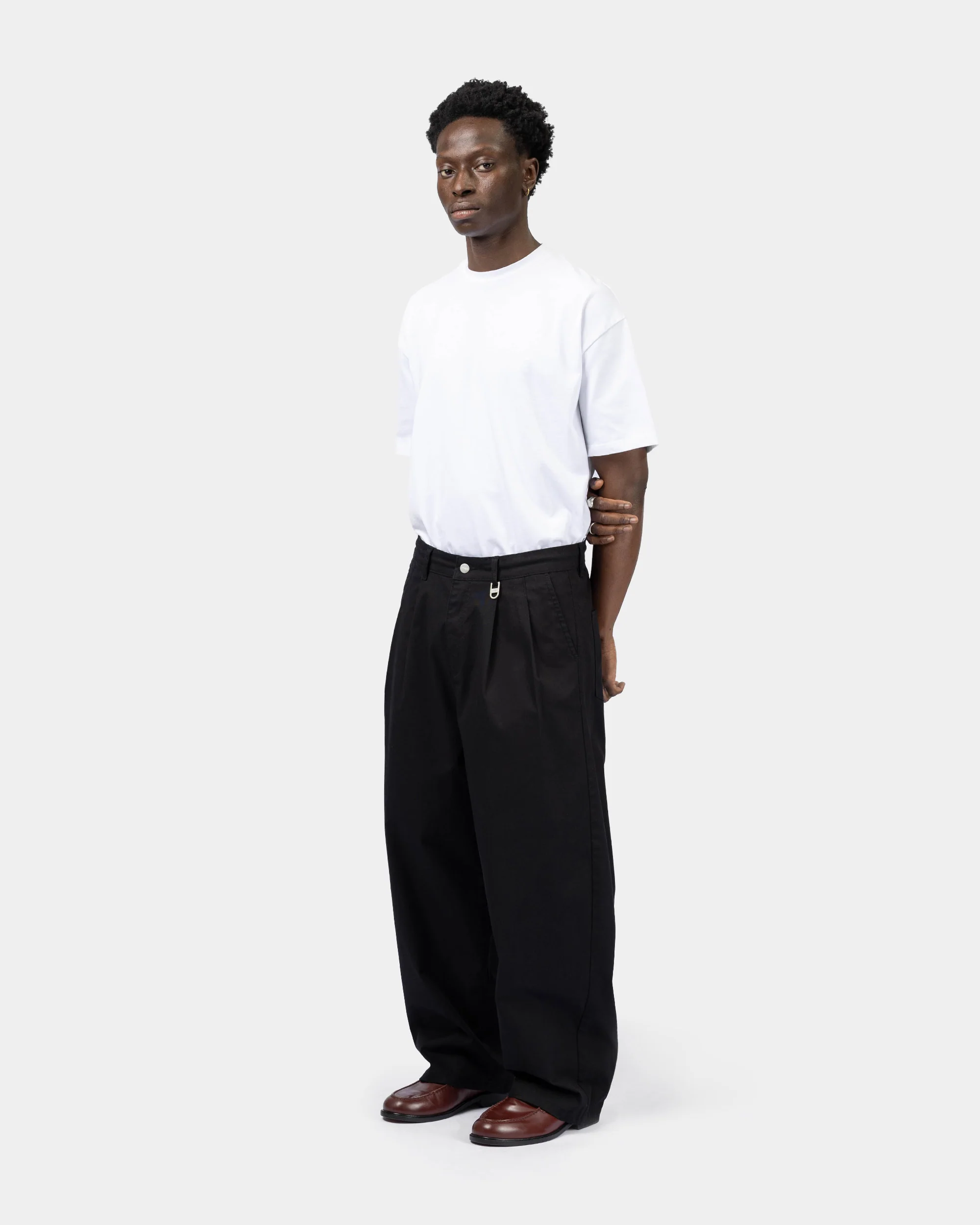 Pleated Onigiri Trousers - Black