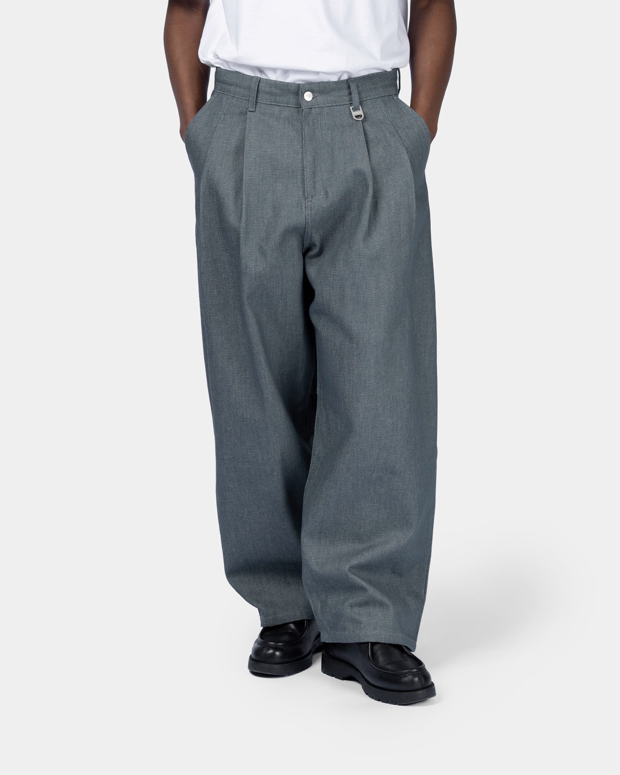 Pleated Onigiri Jeans - Ice Grey
