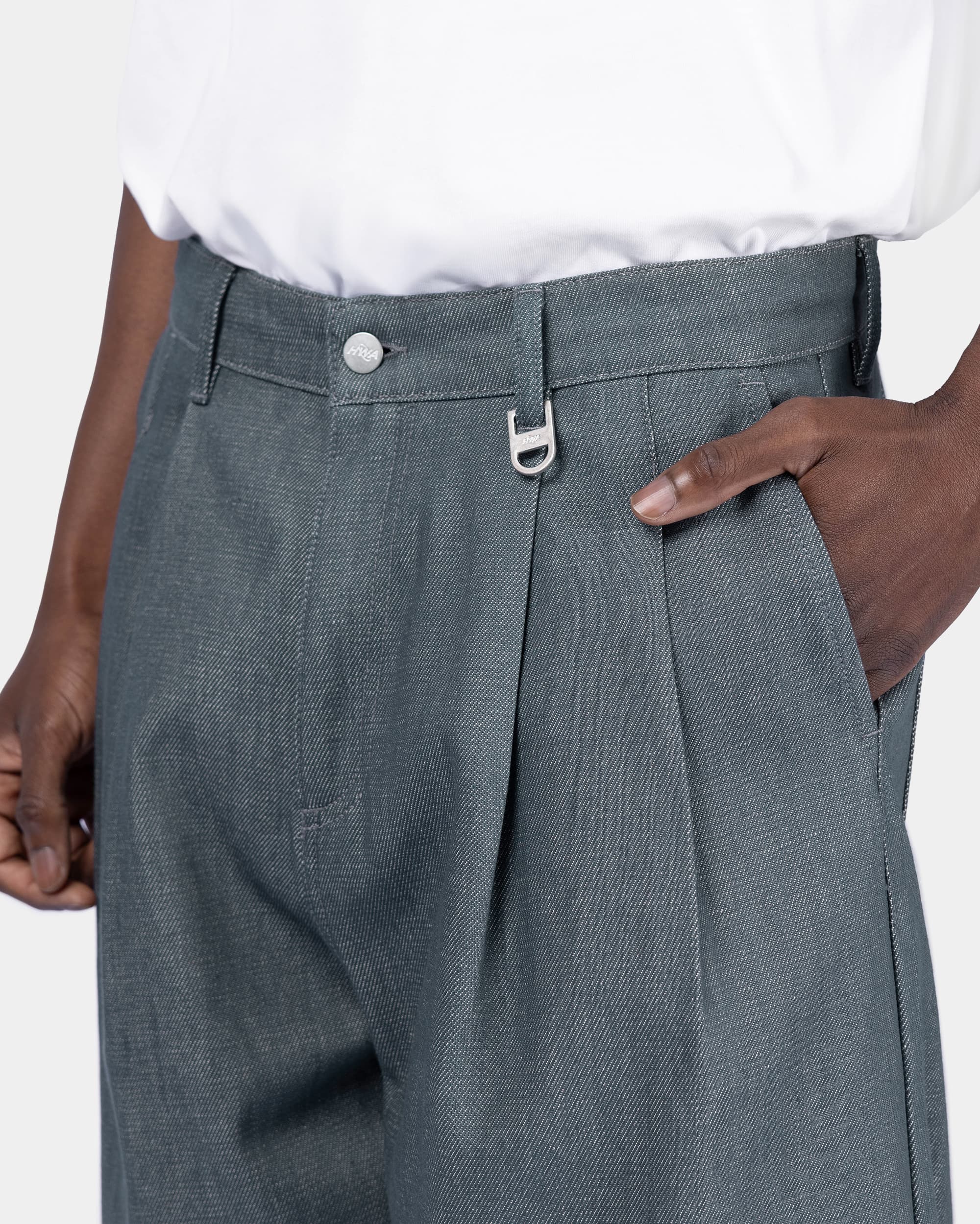 Pleated Onigiri Jeans - Ice Grey