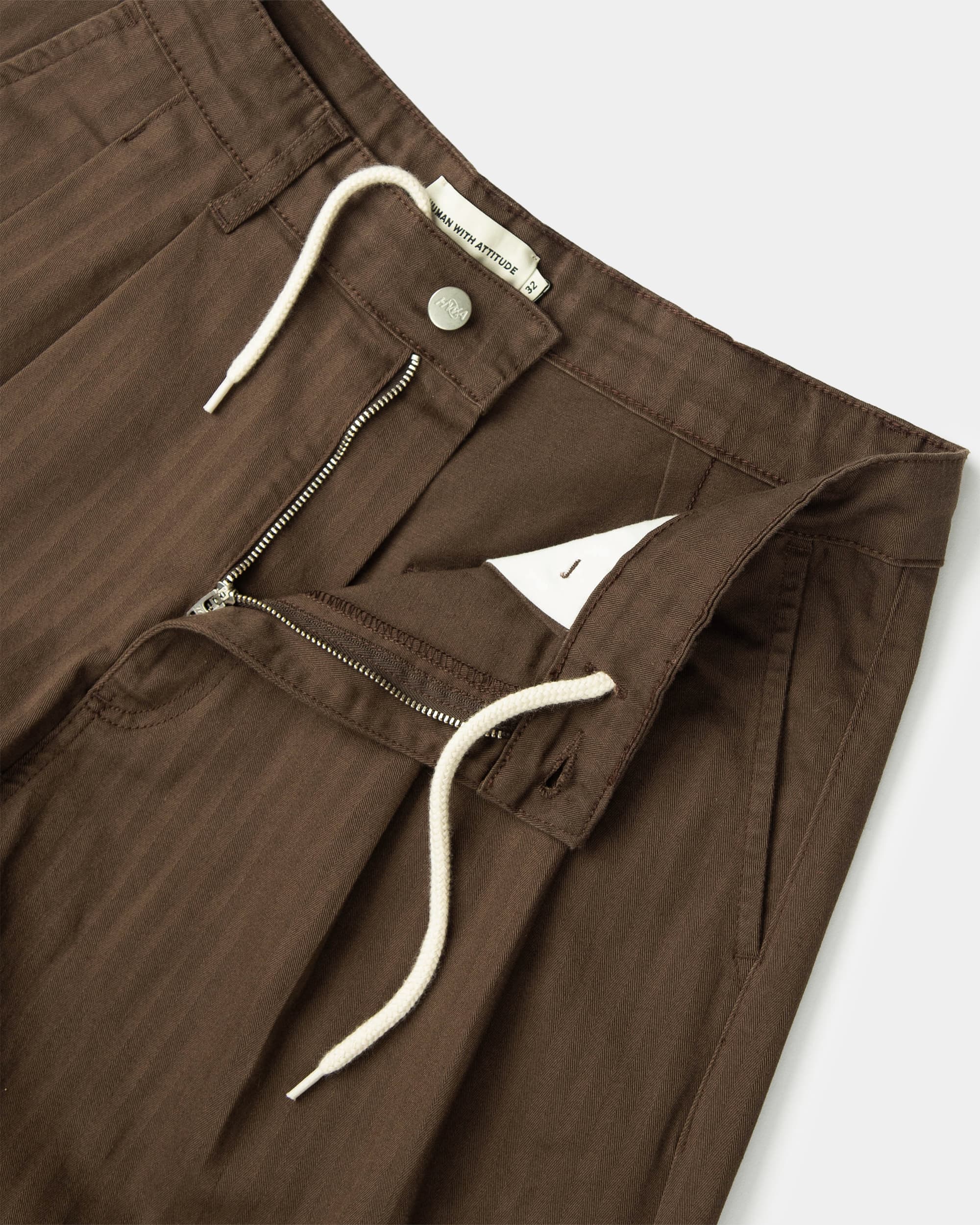 Short Pleated Onigiri - Brown