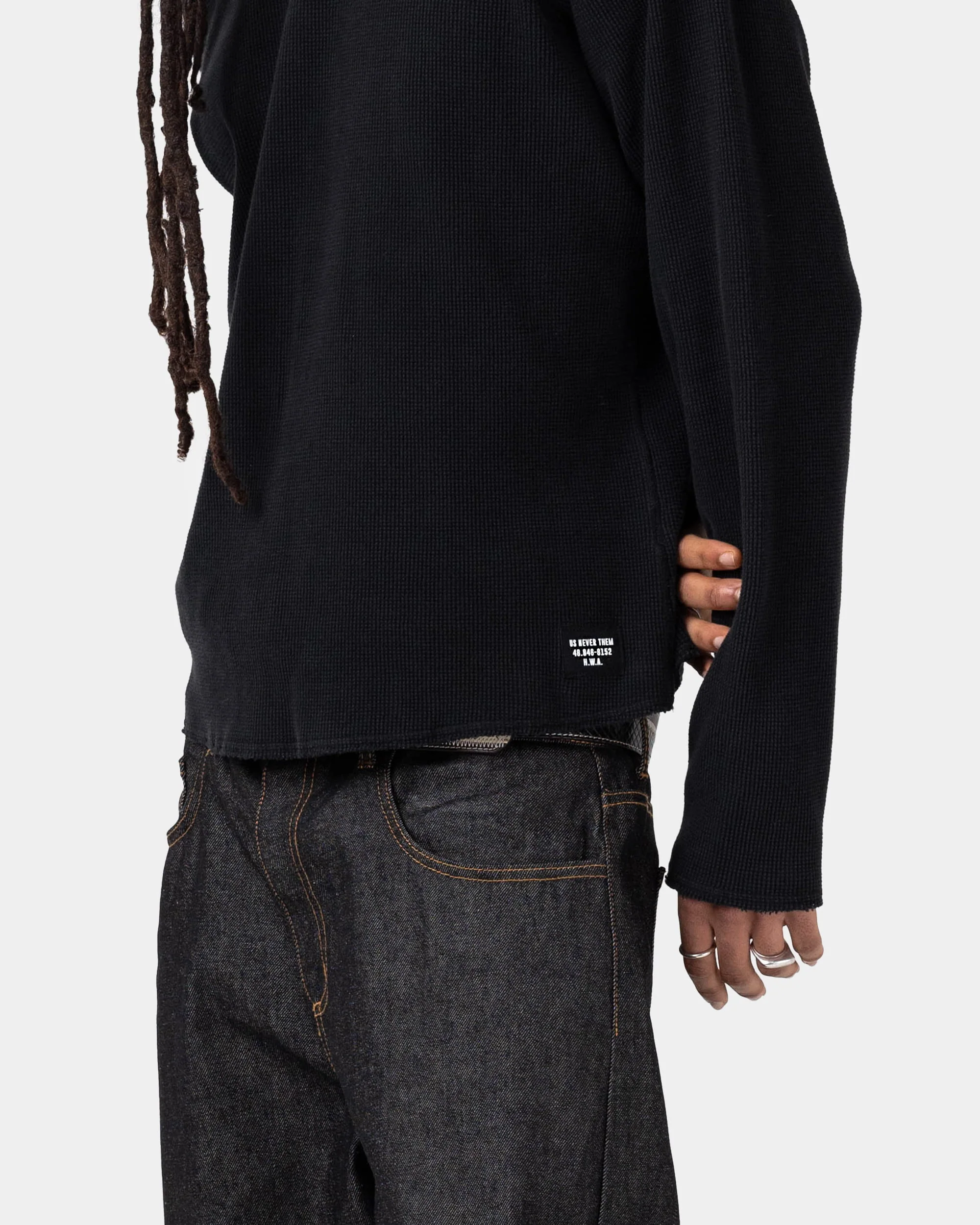 Long-sleeved waffle knit T-shirt - Washed black