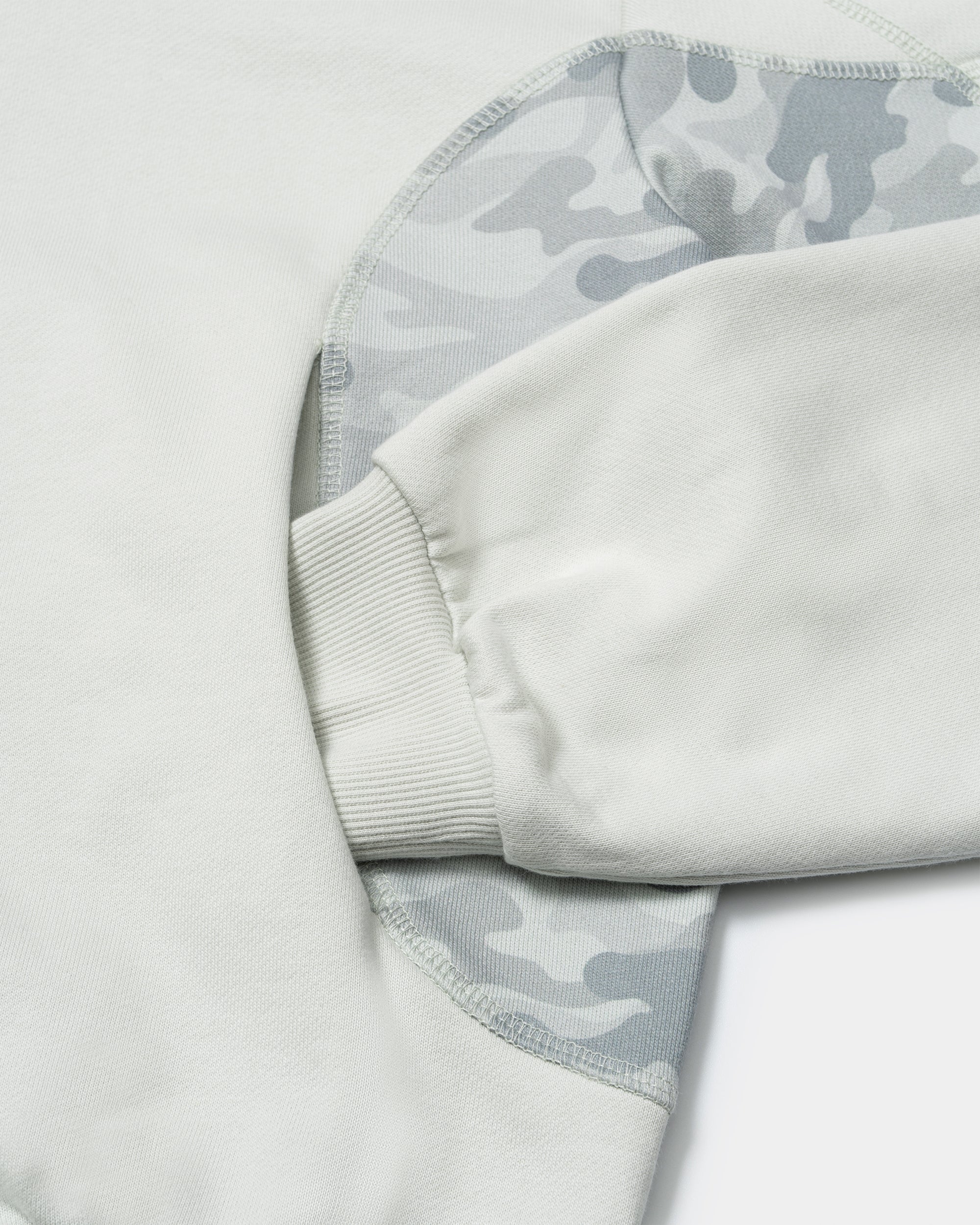 CAMO ZIP-UP HOODIE - GREY